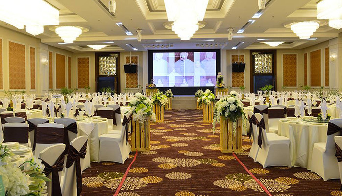 Luxury Palace - Wedding & Convention