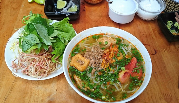 Bún Riêu Ace