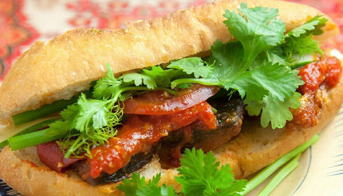 Bánh Mì Kẹp - Lê Trung Kiên