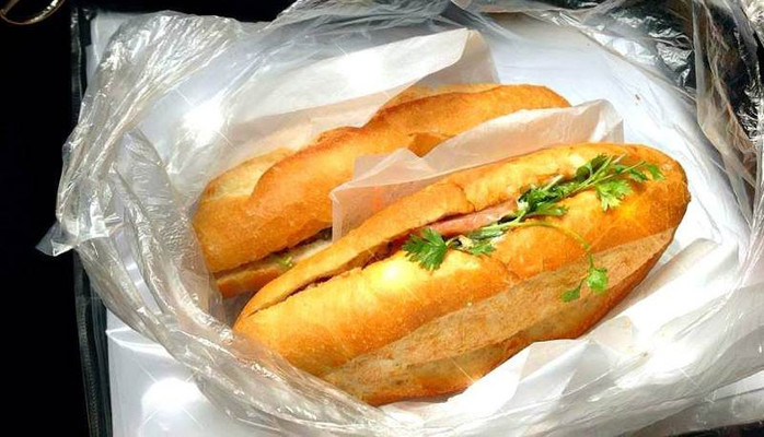 Bánh Mì Lãn Ông - Hàng Bè