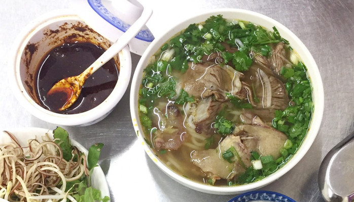 Bún Bò Huế & Bò Kho