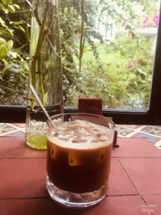 Cà phê sữa pha máy 