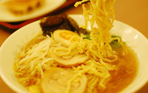 Bún Mì Vàng - Phan Xích Long