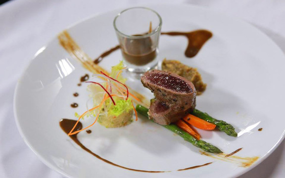 Pots 'n Pans - Fusion Restaurant