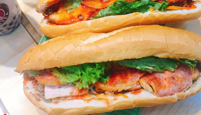 Bánh Mì Cô Xuân