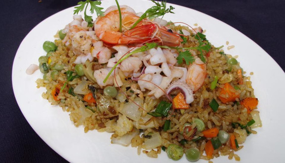 Song Lan - Phở & Cơm Rang