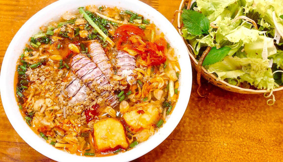 Bún Riêu Cô Hoàn Hàng Lược