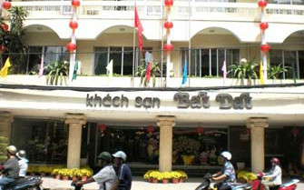 Khách Sạn Bát Đạt - Trần Hưng Đạo