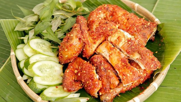 Nguyên Liệu Làm Gà Nướng Muối Ớt Không Cay A Đạt - Nguyễn Chánh