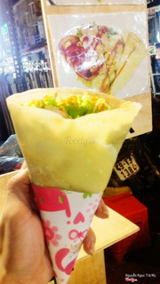 bánh crepes nhân mặn cũng 15k