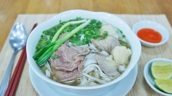 Quán Phở Việt - Lê Hồng Phong