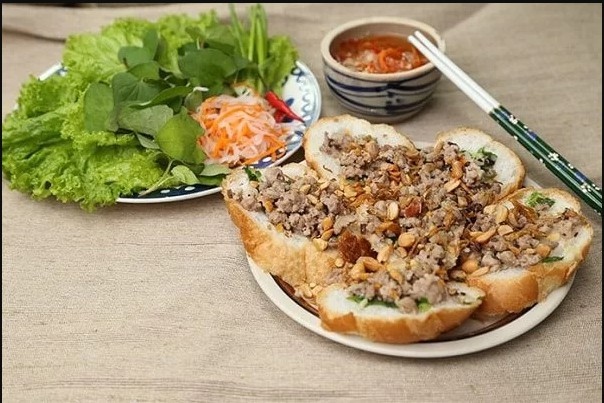 Bánh Mì Hấp Cô Thu - Đường Số 10