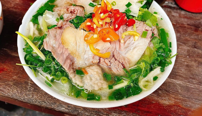 Phở Tuấn Oanh - 100 Cầu Giấy