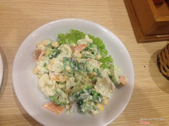 Salad cá ngừ 45k