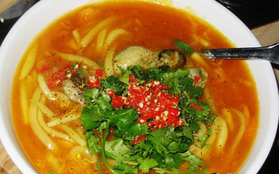 Bánh Canh Mệ Sau - Chợ Dinh