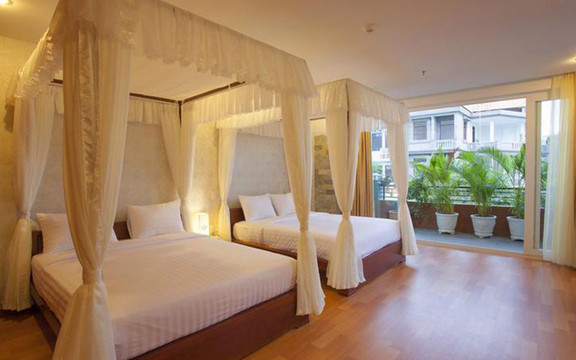 Anh Đào Mekong 2 Hotel