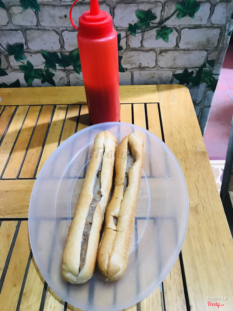  Bánh mỳ que có giá 4k/1c 