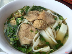 Phở nạm bò viên