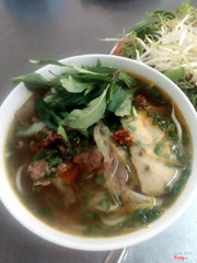 Bún bò huế 