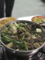 Lẩu bò nhé khách ơi