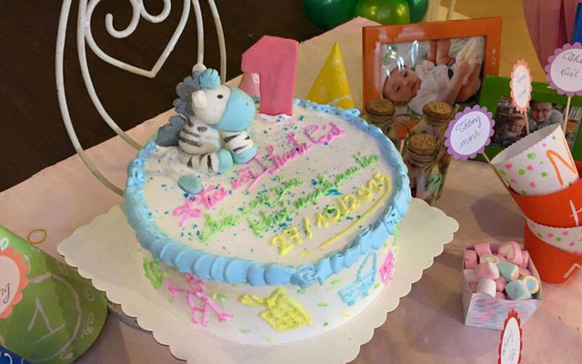 Tiệm Bánh Của Mây