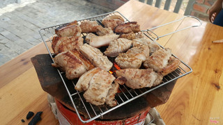 heo cắp nách nướng