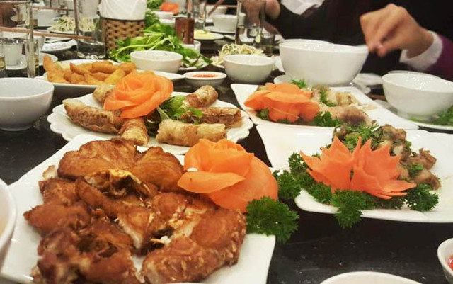 Quán Cá Bờ Sông Phiến Hoan Việt Trì