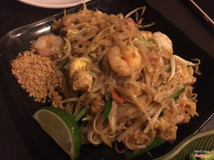 Pad thai