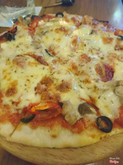 Pizza Greca 