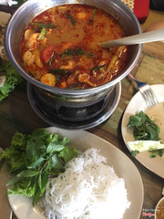 Tomyum hải sản size lớn