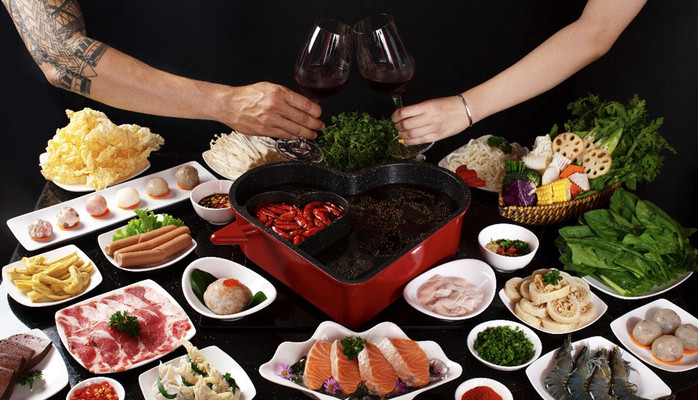 KAKHU Hotpot - Lẩu Tứ Xuyên & Lẩu Bò Đen