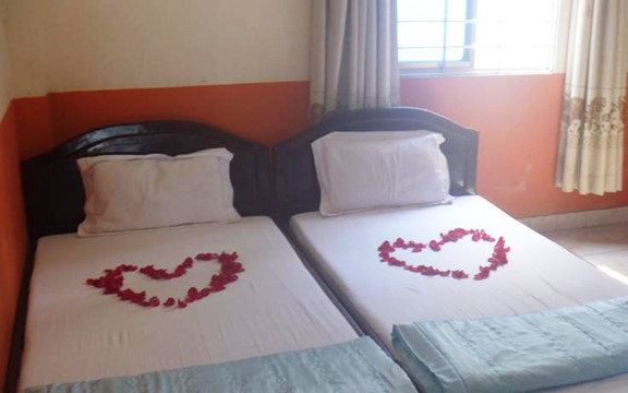 Huyền Thảo Hotel