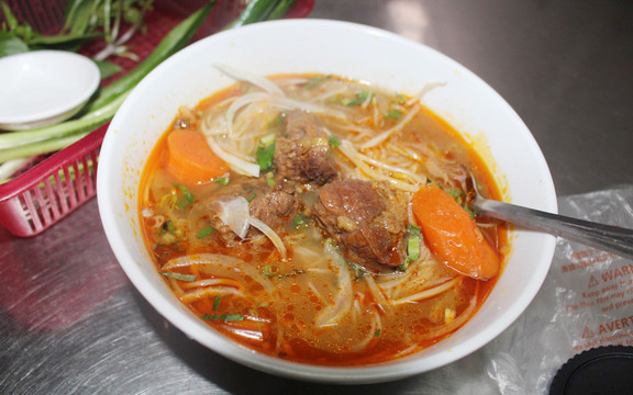 Dũng Thảo - Bún Bò & Bò Kho