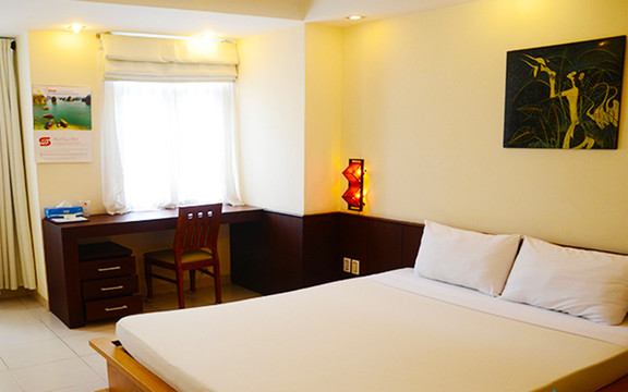 Bạch Đằng Hotel