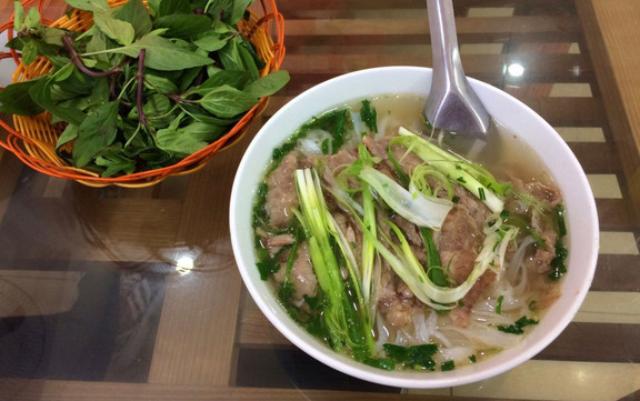 Trần Hoàn - Phở Bò - Lê Trọng Tấn