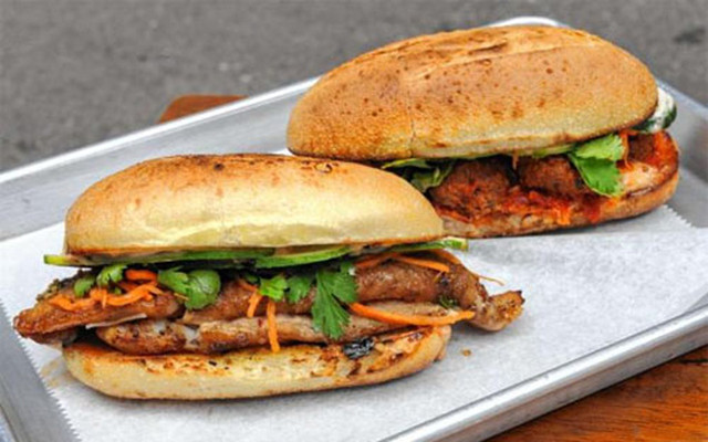 Bánh Mì Thịt Nướng