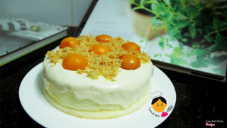 Bánh bông lan trứng muối phủ sốt phô-mai
FB: https://www.facebook.com/cookiebangoai/
