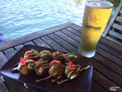 Takoyaki and Sapporo 