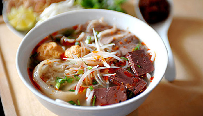 Bún Bò Huế - Nguyễn Văn Công