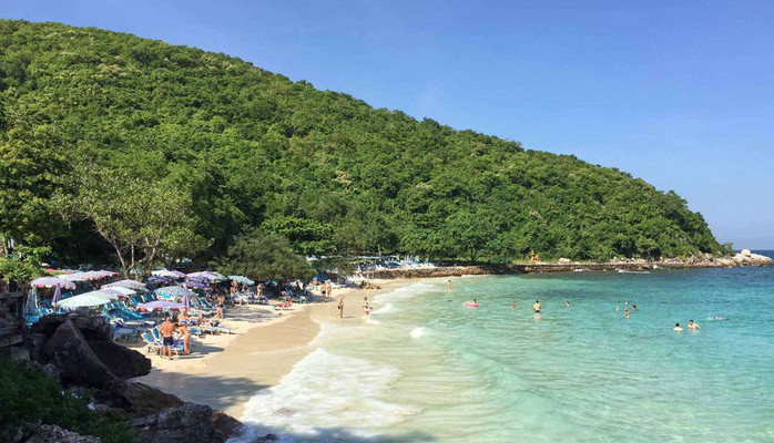 Koh Larn Beach