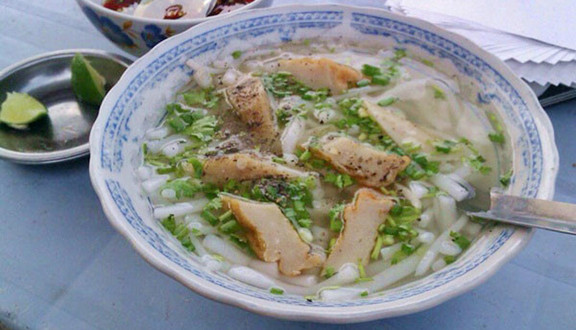 Bánh Canh Giò Heo & Bánh Canh Chả Cá