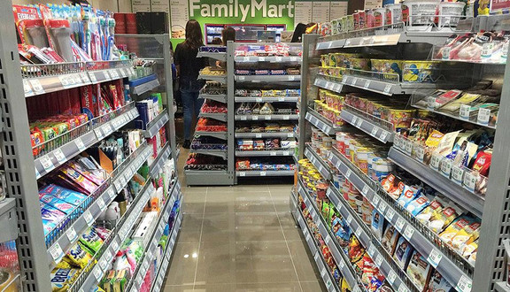 FamilyMart - Xuân Thủy