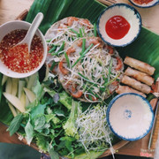 Bánh xèo tôm nhảy