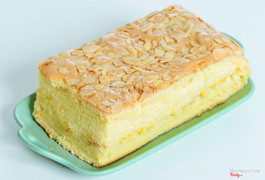 Almond Cheese Le Castella