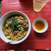 Mì gói phá lấu