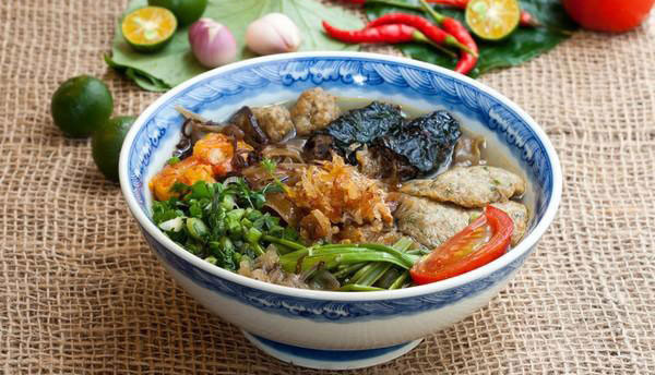 Đức Nguyễn - Bún Nem Bánh Đa Cua