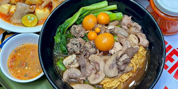 Bún Đậu Giòn Rụm & Mỳ Chua Cay - Đặng Văn Ngữ