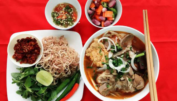 Quán O Xuân - Bún Bò Huế