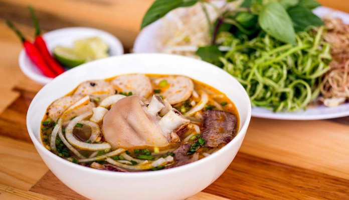 Bún Bò Huế O Mai