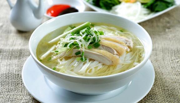 Phở Gà Ta Cô Thư